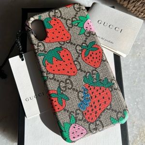 iPhone X/XS Case 🍓